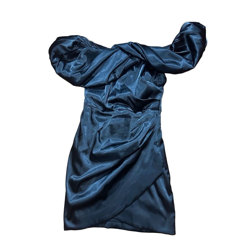 NEW DO + BE Ella Cocktail Dress off the shoulder black satin sz small
